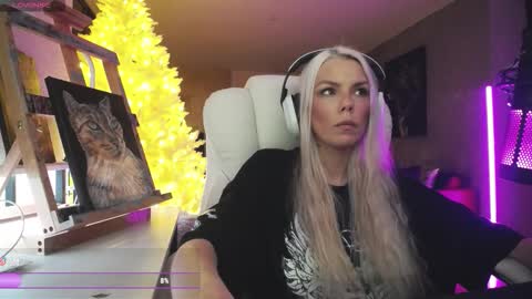 stage Kylie Sinner  brand CLITBAIT online show from February 2026 06:26:01 AM