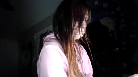 Snapshot of tinytittiexx chatting on April 2026 02:30:01 PM tinytittiexx online show from April 2026 02:30:01 PM