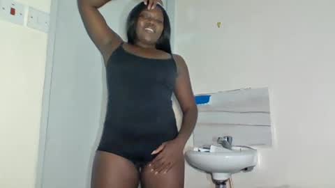 Snapshot of tipsynsassy chatting on June 2026 08:46:02 PM tipsynsassy online show from June 2026 08:46:02 PM