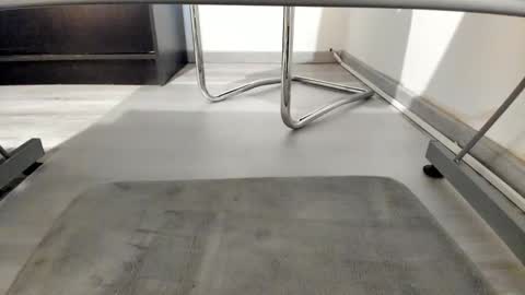 Snapshot of tired33 chatting on January 2025 04:47:02 AM Anna online show from January 2025 04:47:02 AM