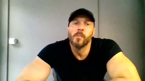 titan_heart online show from July 2026 10:17:02 AM