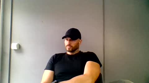 titan_heart online show from July 2026 10:24:01 AM