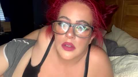titaniarose online show from January 2025 11:24:01 PM