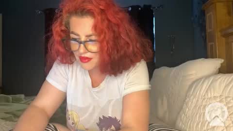 titaniarose online show from March 2025 10:09:02 PM
