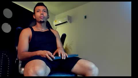 Snapshot of titobell10 chatting on June 2026 07:25:01 PM titobell10 online show from June 2026 07:25:01 PM