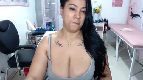 DIVA online show from November 2025 05:34:01 PM