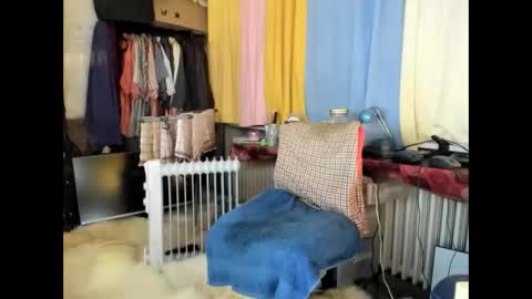 liebe es mich nackt vor der cam zu zeigen online show from April 2026 07:01:01 AM