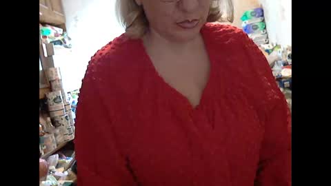 tittylina online show from November 2025 07:19:01 PM