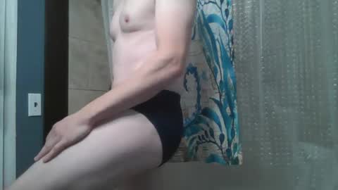 Snapshot of tittyzandbeer chatting on November 2025 09:54:02 AM tittyzandbeer online show from November 2025 09:54:02 AM