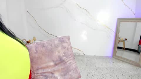 Tivizay online show from December 2025 02:37:02 PM