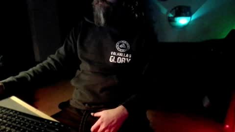 Snapshot of tj_the_man chatting on January 2025 09:48:01 AM TJ online show from January 2025 09:48:01 AM