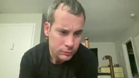 Snapshot of tleigh24 chatting on December 2024 12:32:02 AM tleigh24 online show from December 2024 12:32:02 AM