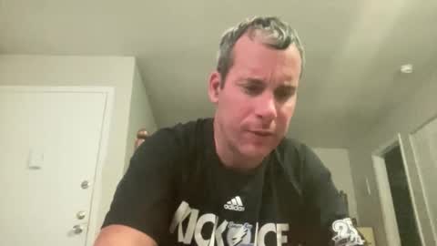 Snapshot of tleigh24 chatting on December 2025 01:55:01 AM tleigh24 online show from December 2025 01:55:01 AM