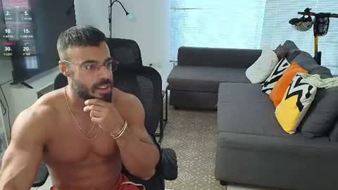 Snapshot of todd_dantes chatting on June 2026 05:54:01 AM Todd online show from June 2026 05:54:01 AM