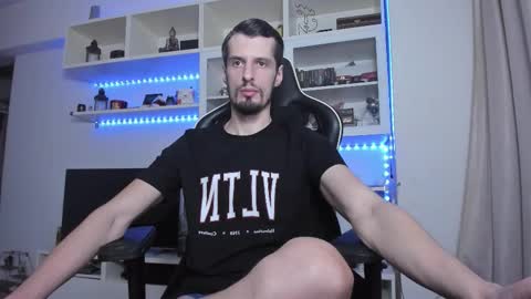 Todd online show from November 2025 12:35:01 AM