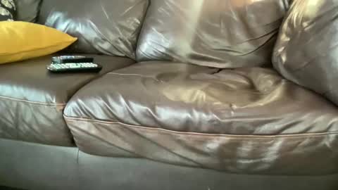 Joshua1983 online show from January 2025 05:37:02 PM