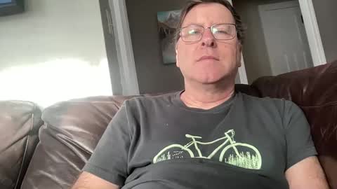 Joshua1983 online show from February 2025 10:00:01 PM