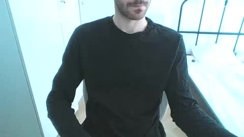 Snapshot of toja112 chatting on February 2025 09:49:01 AM Martin online show from February 2025 09:49:01 AM