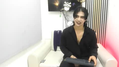 Snapshot of toji_lee chatting on November 2025 03:19:01 AM toji lee online show from November 2025 03:19:01 AM