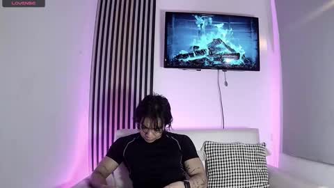 Snapshot of toji_lee chatting on November 2025 02:21:01 AM toji lee online show from November 2025 02:21:01 AM