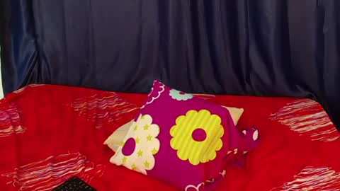 Snapshot of tokihoney chatting on August 2026 02:52:02 PM Adela y juan online show from August 2026 02:52:02 PM