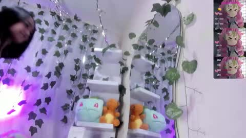 Snapshot of tokito_mitsuri chatting on November 2025 12:38:01 PM tokito mitsuri online show from November 2025 12:38:01 PM