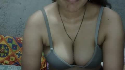 Snapshot of tokyo_indian chatting on April 2026 07:00:02 AM Tokyo online show from April 2026 07:00:02 AM