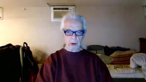 Snapshot of tom112292014 chatting on December 2024 06:39:01 PM tom112292014 online show from December 2024 06:39:01 PM