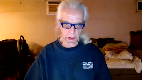 Snapshot of tom112292014 chatting on December 2024 02:27:01 AM tom112292014 online show from December 2024 02:27:01 AM