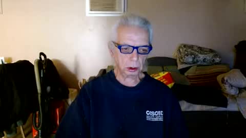 Snapshot of tom112292014 chatting on January 2025 05:30:02 PM tom112292014 online show from January 2025 05:30:02 PM
