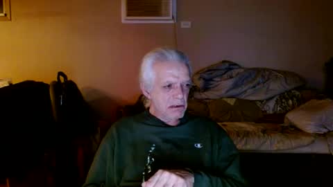 Snapshot of tom112292014 chatting on January 2025 01:36:02 AM tom112292014 online show from January 2025 01:36:02 AM
