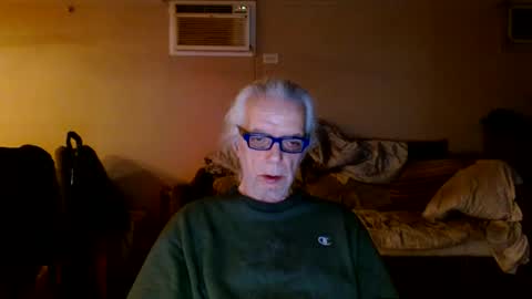 Snapshot of tom112292014 chatting on January 2025 02:11:01 AM tom112292014 online show from January 2025 02:11:01 AM