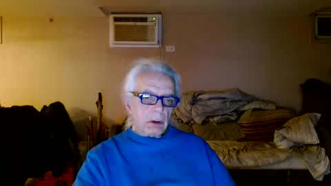 Snapshot of tom112292014 chatting on January 2025 04:50:01 AM tom112292014 online show from January 2025 04:50:01 AM
