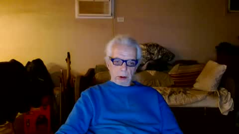 Snapshot of tom112292014 chatting on February 2025 04:37:02 AM tom112292014 online show from February 2025 04:37:02 AM