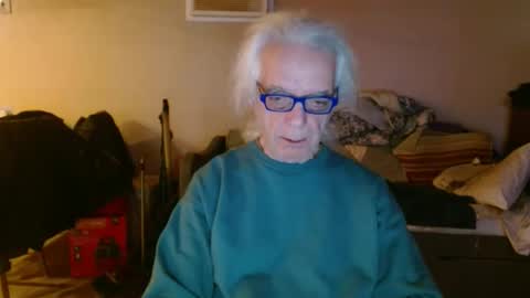 Snapshot of tom112292014 chatting on March 2025 01:06:02 PM tom112292014 online show from March 2025 01:06:02 PM