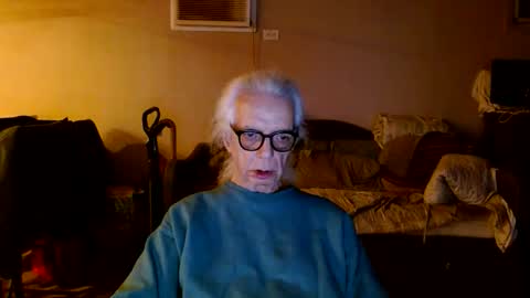 tom112292014 online show from December 2025 02:42:02 AM