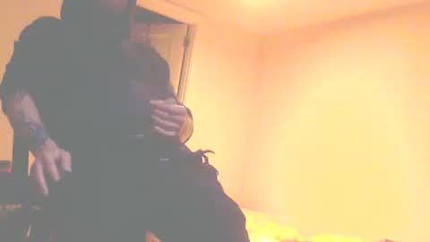 Snapshot of tom3336661984 chatting on April 2026 08:19:01 AM Ymmot online show from April 2026 08:19:01 AM