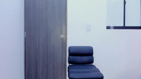 tom_affleck online show from March 2026 01:54:02 AM