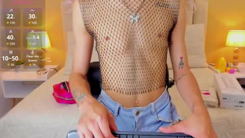 tom_affleck online show from April 2026 06:28:01 PM