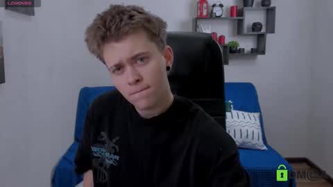 tomas_norton online show from December 2025 10:11:02 AM