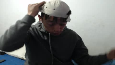 tomas_turbado_ online show from April 2026 07:25:02 AM