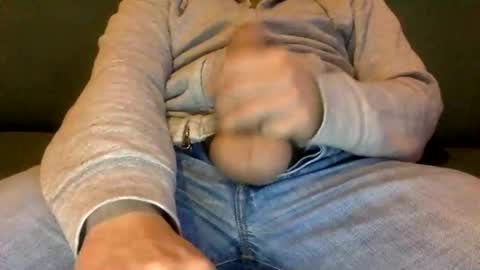 tombi125 online show from February 2025 05:10:02 PM