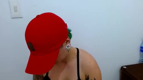 Blue online show from December 2025 05:11:02 PM