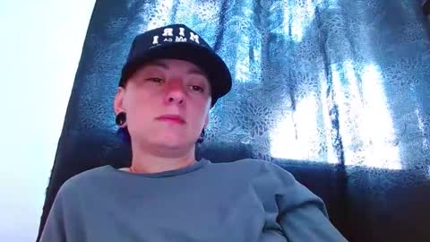 Snapshot of tomboyblue chatting on April 2026 07:27:01 PM Blue online show from April 2026 07:27:01 PM