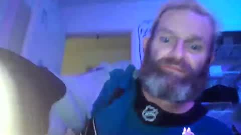 Snapshot of tomfrummyspace chatting on October 2025 03:18:02 AM tomfrummyspace online show from October 2025 03:18:02 AM