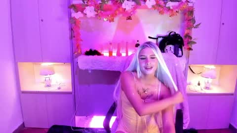 KAELANI online show from May 2026 03:58:02 AM
