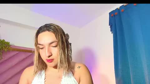 Snapshot of tomlondon_ chatting on October 2025 02:08:02 PM online show from October 2025 02:08:02 PM