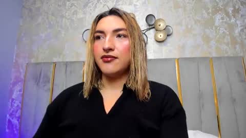 Snapshot of tomlondon_ chatting on November 2025 12:08:02 PM online show from November 2025 12:08:02 PM