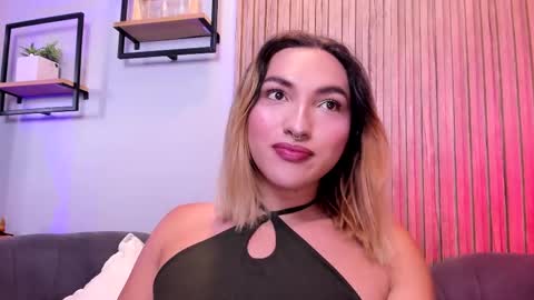 Snapshot of tomlondon_ chatting on May 2026 11:50:01 AM online show from May 2026 11:50:01 AM