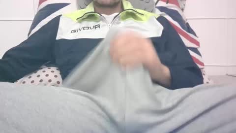 tommaso9046 online show from January 2025 03:42:02 PM